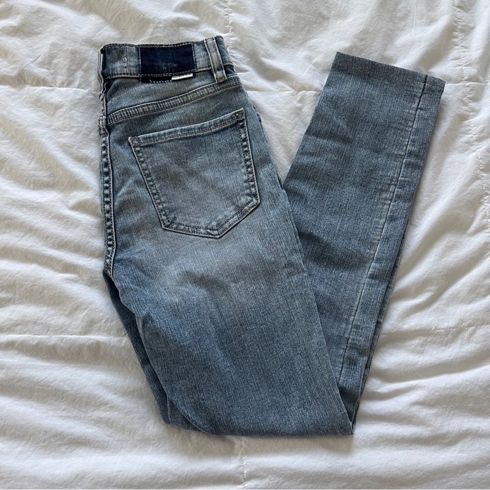 DAZE Classic Blue Denim Jeans button fly 24